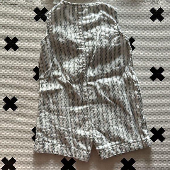 Carter’s 3m striped sleeveless romper and hat set - Picture 5 of 5